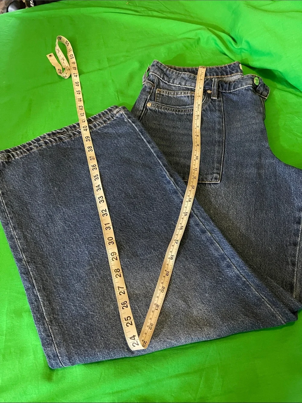 Forever 21 Black Wash Men’s Jeans